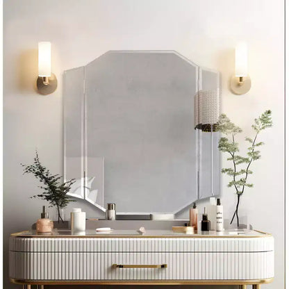 Miroir de vanité biseauté pliant Howard Elliott : Rectangulaire moderne, montage mural, cadre MDF, 32x30"