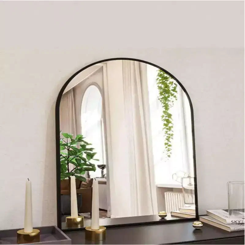 Miroir de cheminée arqué 26 x 38, Noir/Doré-HOMLUX : Cadre en métal, fixation murale, décor moderne