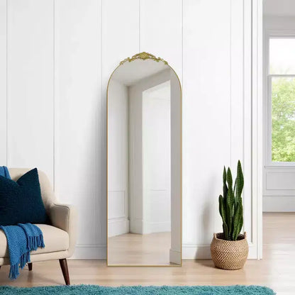Miroir arqué doré à angle droit : 64,35 x 23,4, Bois sculpté, Pleine longueur