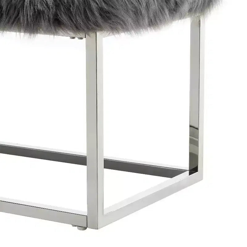 Banc Inspired Home Monet Lux en fausse fourrure et métal chromé
