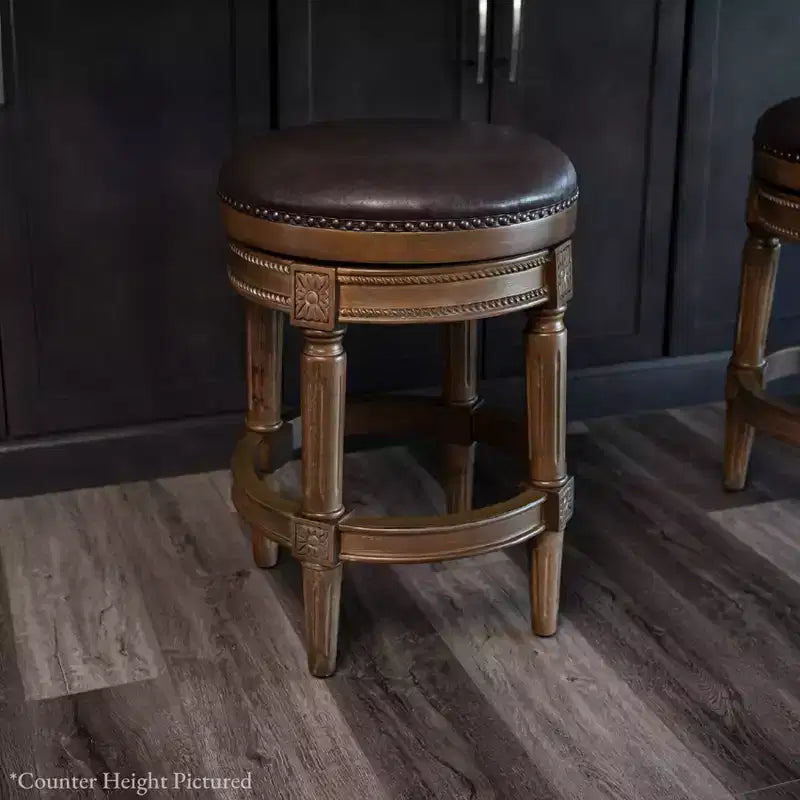 Tabourets de bar pivotants sans dossier Maven Lane 31 Pullman avec similicuir
