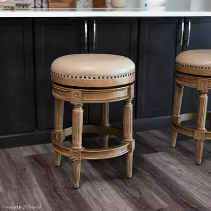 Tabourets de bar pivotants sans dossier Maven Lane 31 Pullman avec similicuir