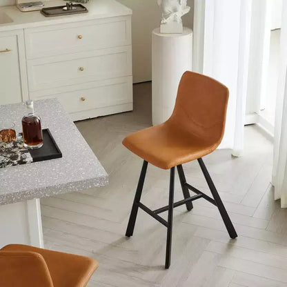 Okak Modern Lot de 2 tabourets de bar, chaises d'îlot de cuisine avec dossier incurvé ergonomique et repose-pieds, tabourets de comptoir en similicuir