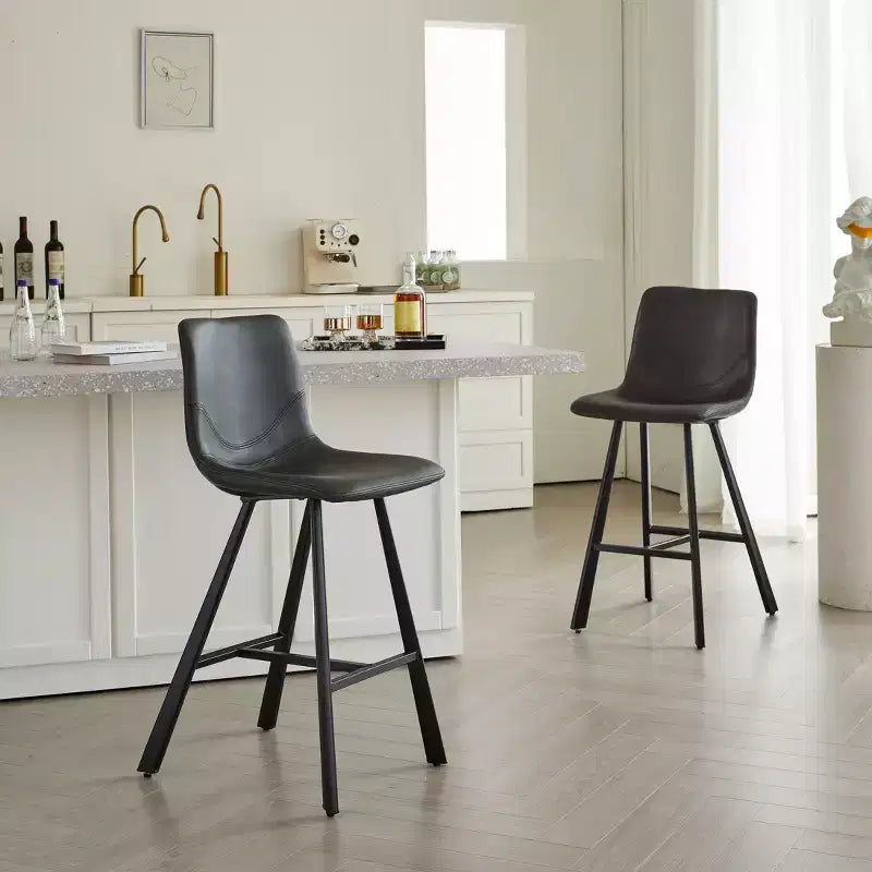 Okak Modern Lot de 2 tabourets de bar, chaises d'îlot de cuisine avec dossier incurvé ergonomique et repose-pieds, tabourets de comptoir en similicuir