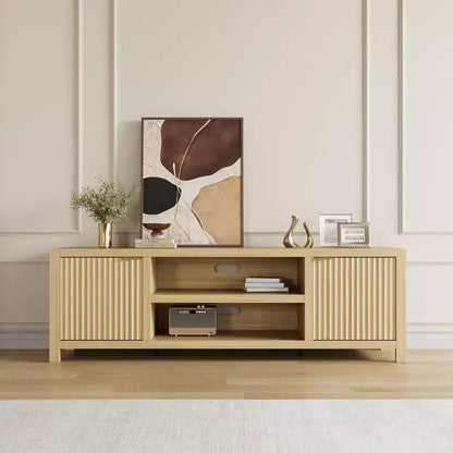 Meuble TV cannelé pour téléviseurs de 75 pouces et plus, meuble de divertissement moderne avec rangement à 2 niveaux, étagères réglables et poignées, console média pour salon et chambre