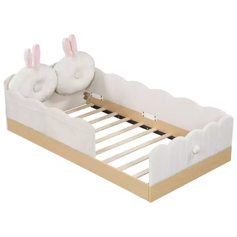 Lit de sol Montessori double avec oreillers rembourrés, barrières de sécurité, lit plate-forme avec oreillers mignons en forme d'oreilles de lapin