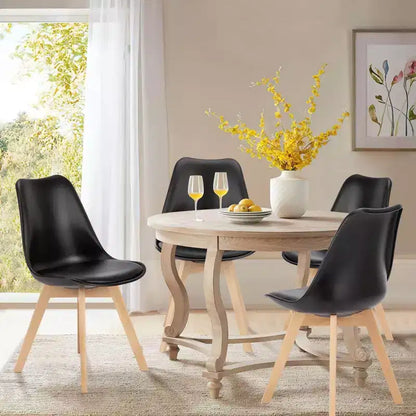 Chaises de salle à manger Okak (lot de 4) avec surface en similicuir et pieds en bois, chaises sans accoudoirs avec assise rembourrée, chaises de cuisine pour salle à manger