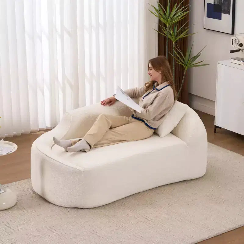 Chaise longue incurvée Whisen Compression, canapé moderne en chenille avec assise profonde et convertible, 1 oreiller - Blanc laiteux
