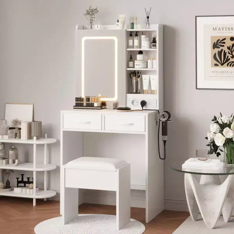 Coiffeuse Moderne avec 2 Tiroirs, Étagères Ouvertes, Station de Recharge, Ports USB, Prises Électriques, Tabouret Rembourré – Ensemble Coiffeuse pour Chambre