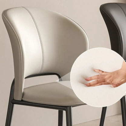 Chaise de salle à manger moderne en similicuir courbé à dossier bas