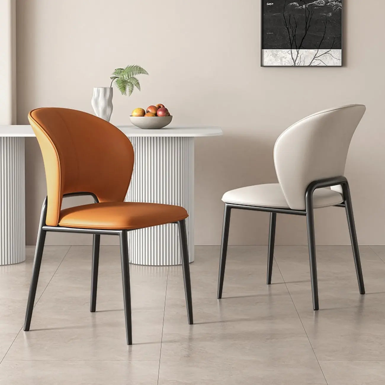 Chaise de salle à manger moderne en similicuir courbé à dossier bas