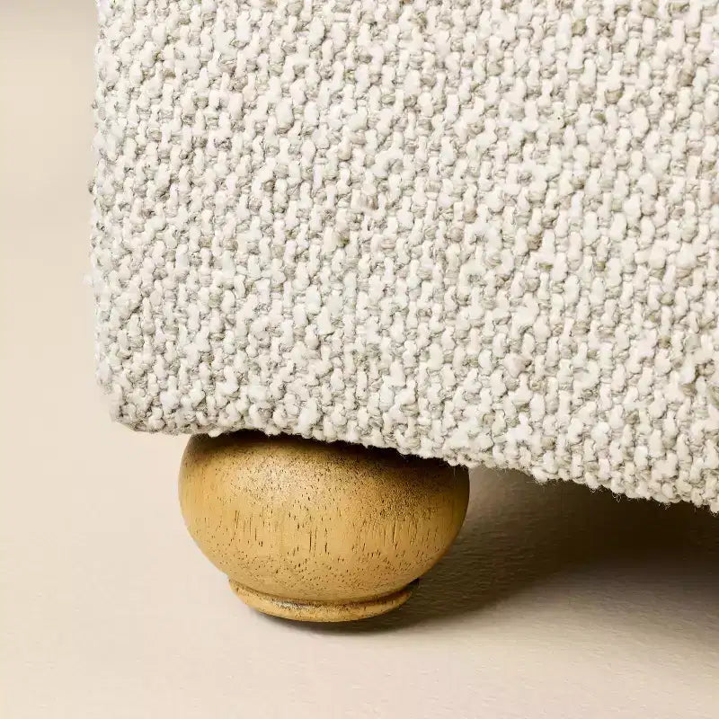 Pouf de rangement rembourré naturel/marron - Hearth & Hand™ avec Magnolia