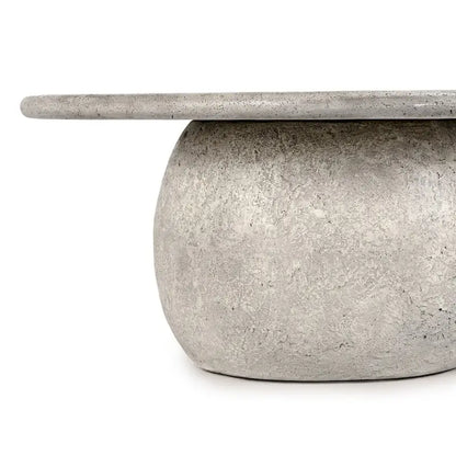 Table basse ronde d'extérieur en béton Classic Home Britney de 42 pouces - 42Lx42Px18H