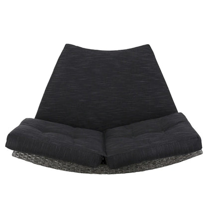 Fauteuil individuel courbé en osier d'extérieur Navagio (lot de 2) avec coussins de Christopher Knight Home